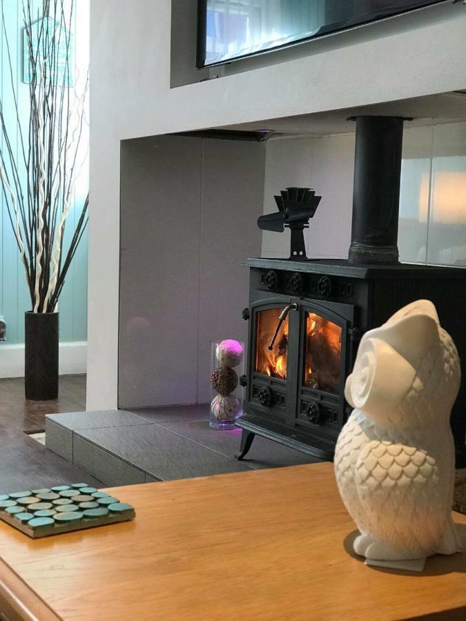Vollie House With Hot Tub, Sauna & Log Burner Penpont Eksteriør bilde